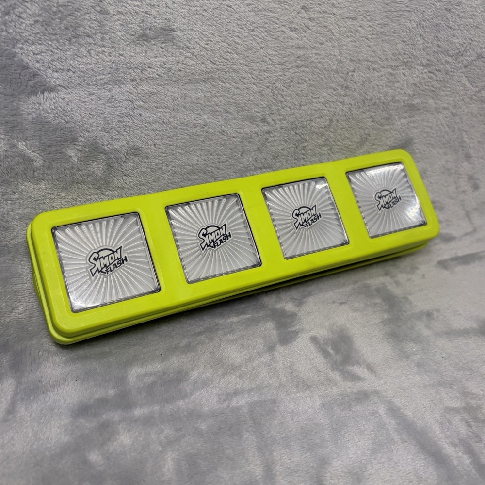 Hasbro Simon Flash Electronic Game Complete Set 4 Cubes Tray 2011 Tested Works